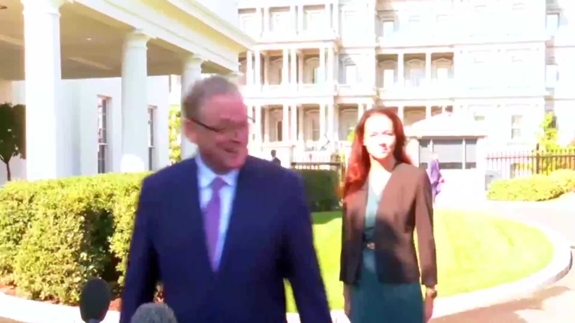 Press Briefing: Kevin Hassett Speaks to Reporters Outside the White House - September 5, 2025