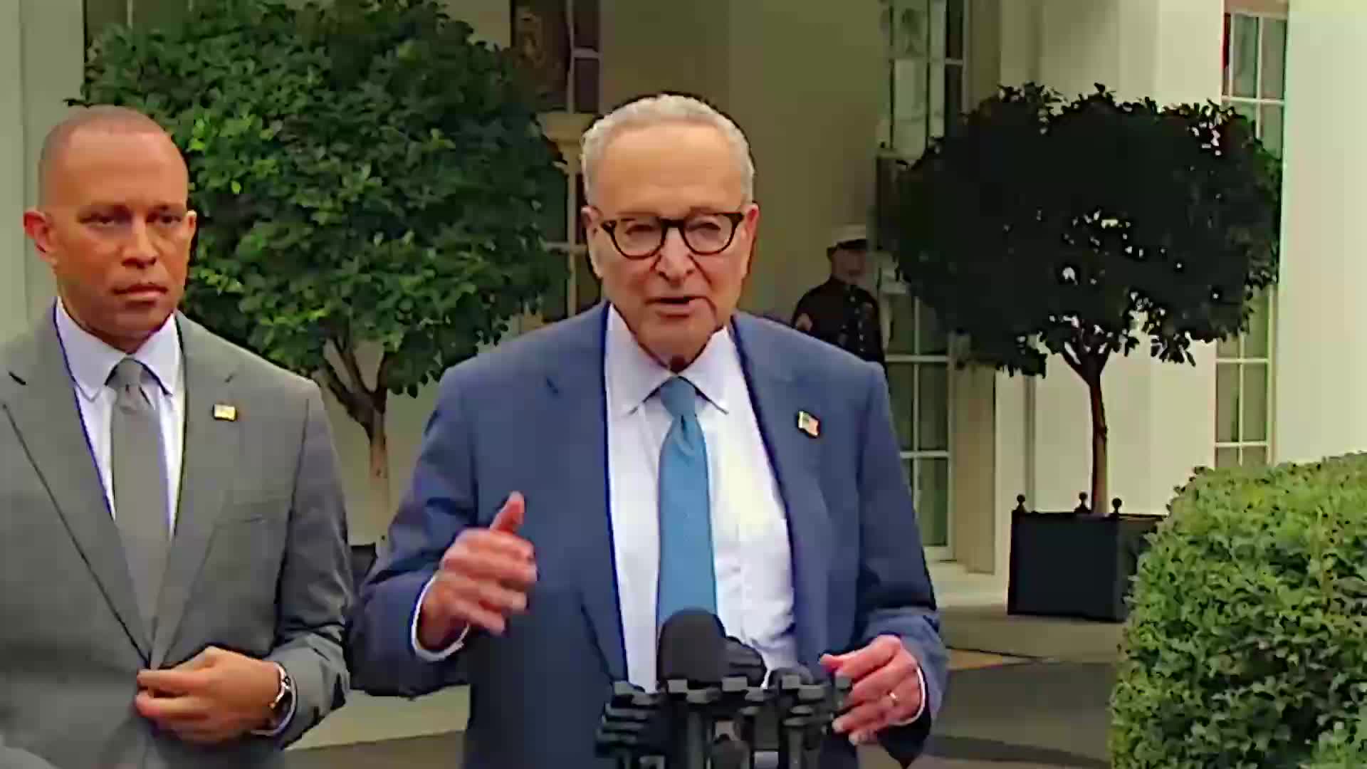 Press Briefing: Chuck Schumer and Hakeem Jeffries Speak to Reporters - September 29, 2025