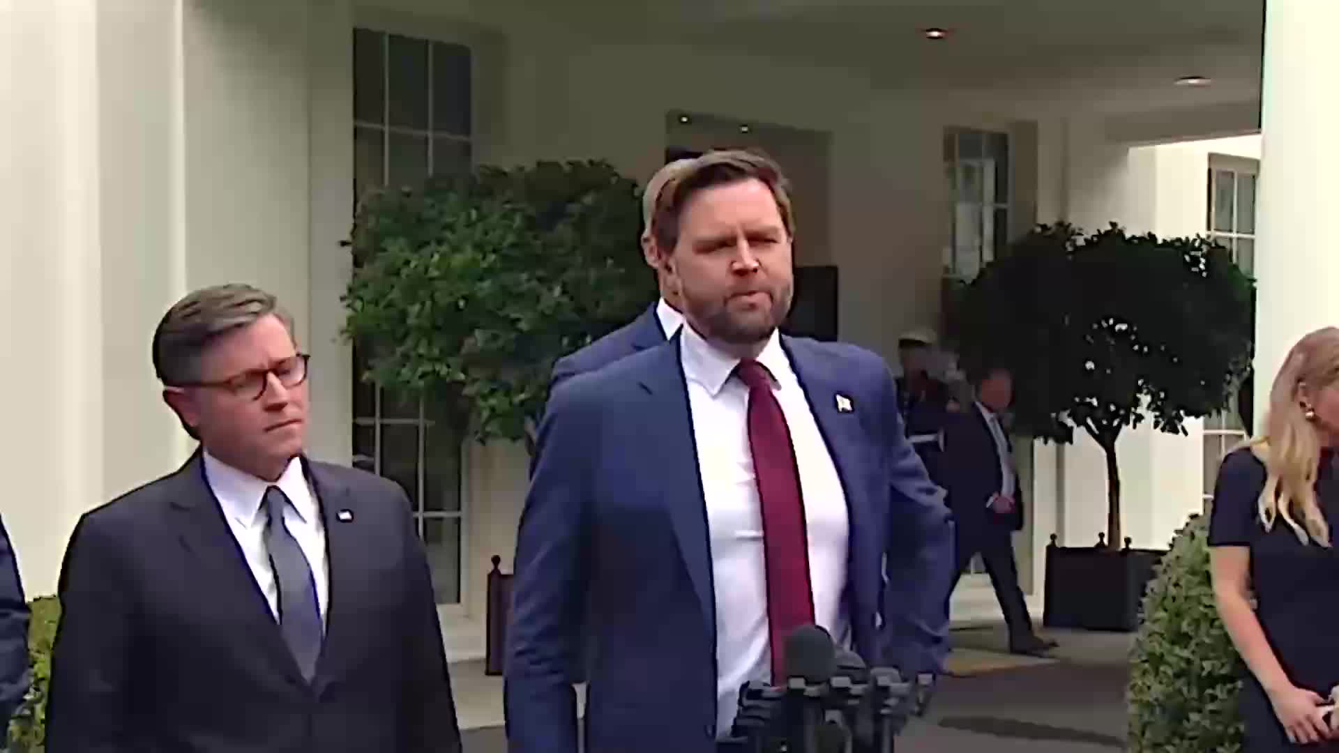 Press Briefing: JD Vance and GOP Leaders Speak to Reporters - September 29, 2025