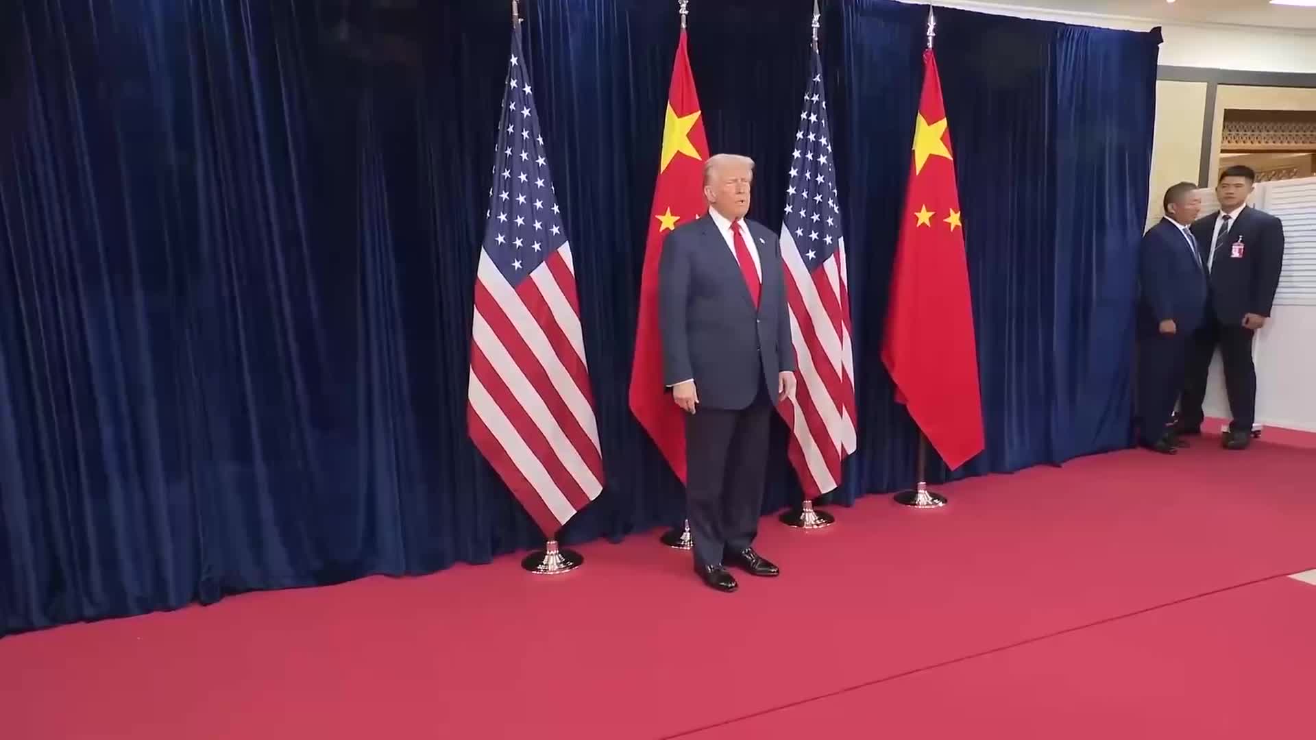 Remarks: Donald Trump Greets Xi Jinping of China in Busan, South Korea - October 29, 2025