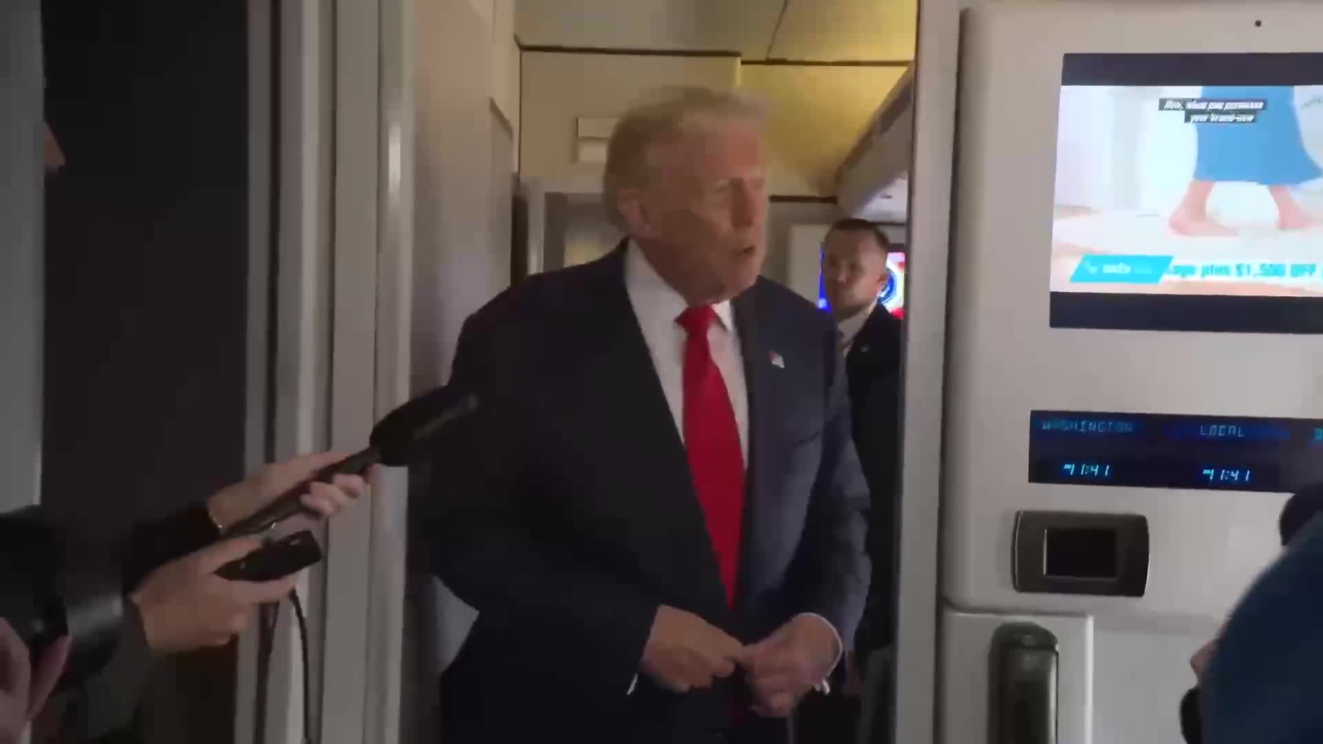Press Gaggle: Donald Trump Speaks to Reporters on Board Air Force One - October 31, 2025
