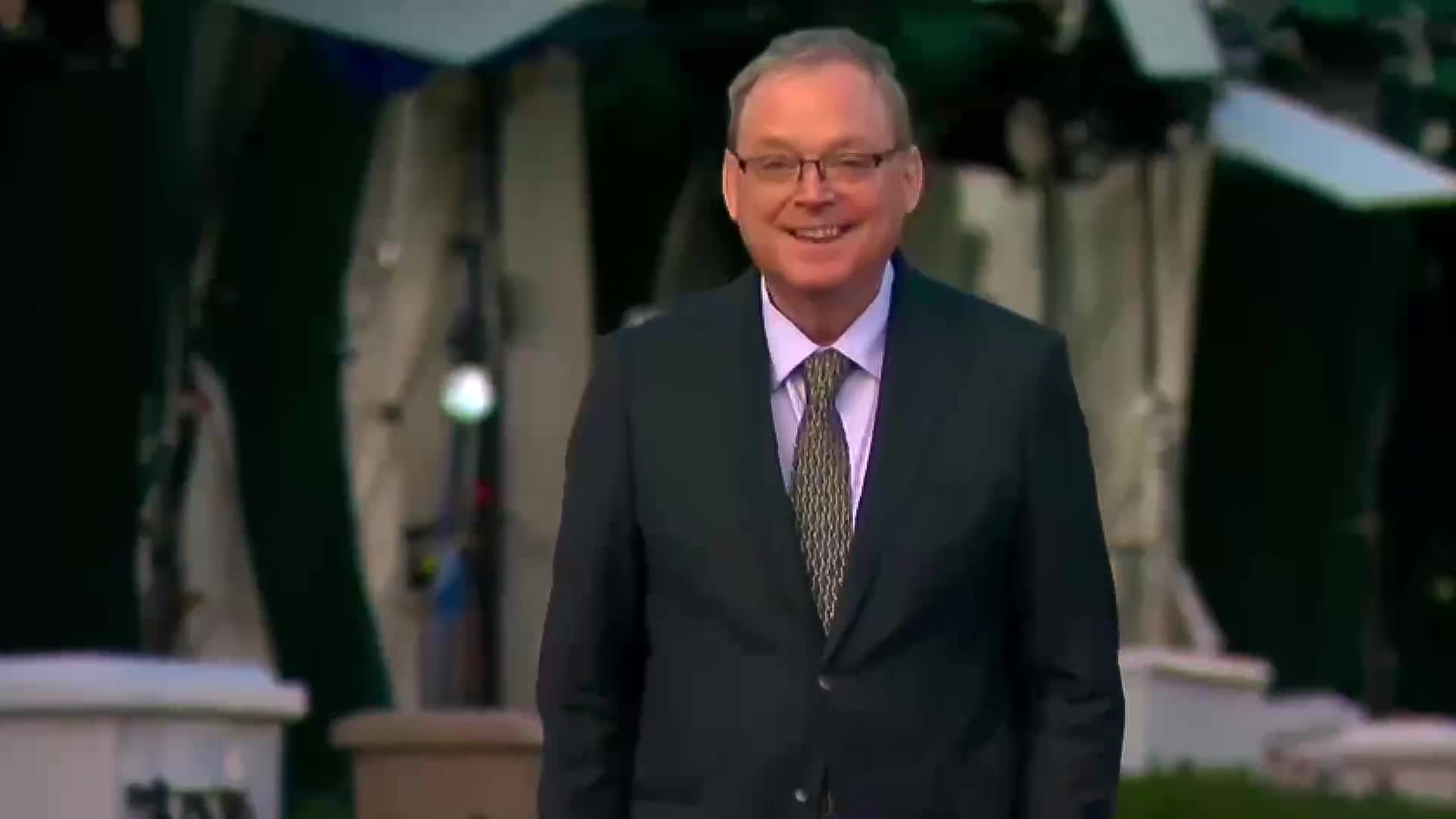 Press Briefing: Kevin Hassett Speaks to Reporters Outside the White House - November 10, 2025