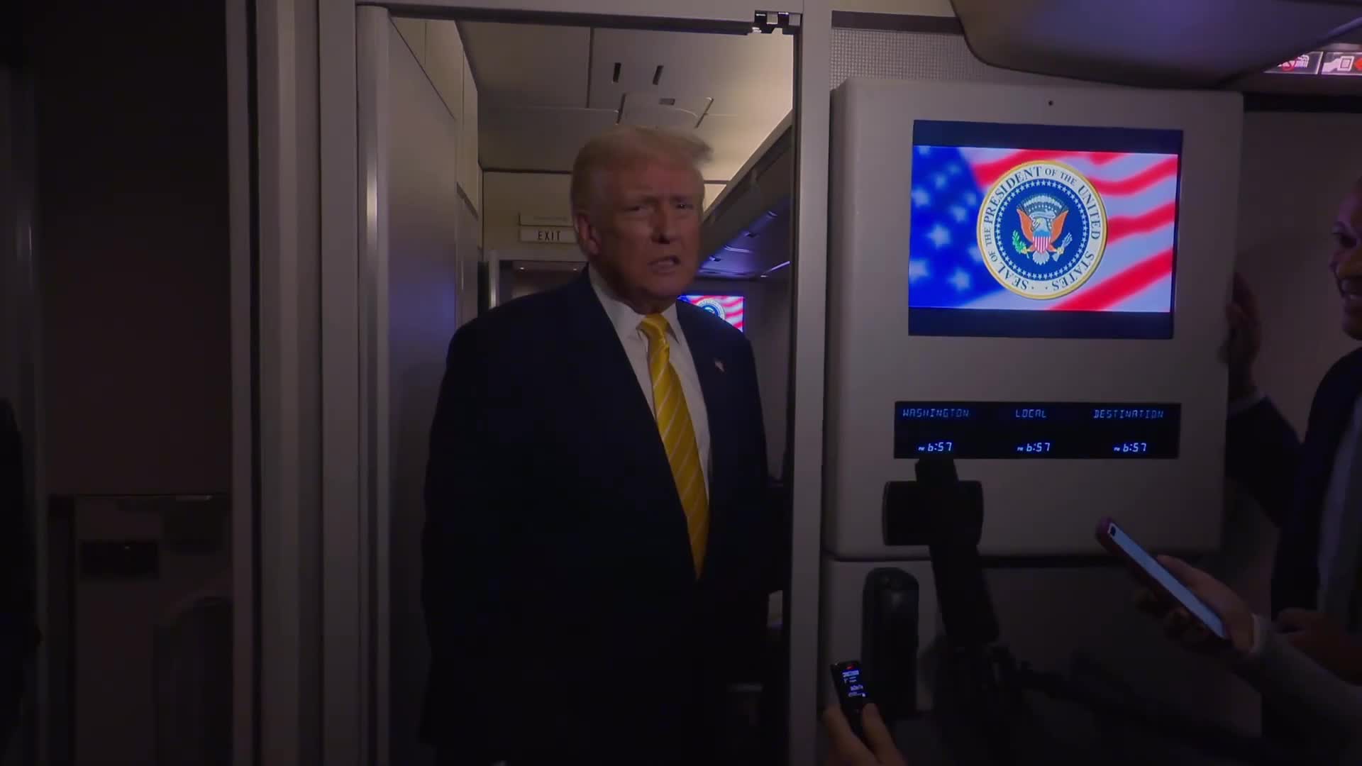 Press Gaggle: Donald Trump Speaks to Reporters on Board Air Force One - November 14, 2025