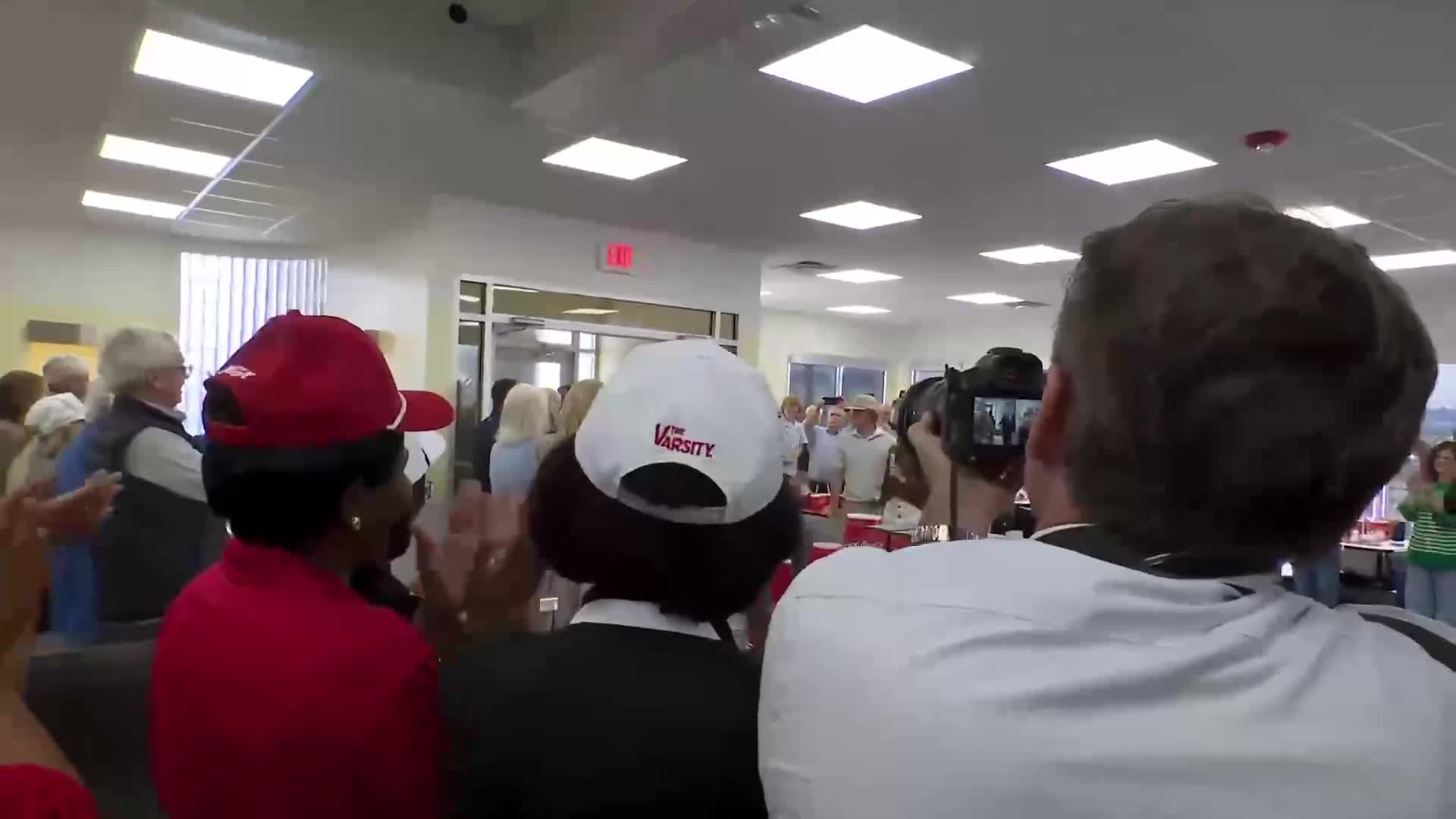 Remarks: Donald Trump Visits a Local Restaurant in Rome, Georgia - February 19, 2026