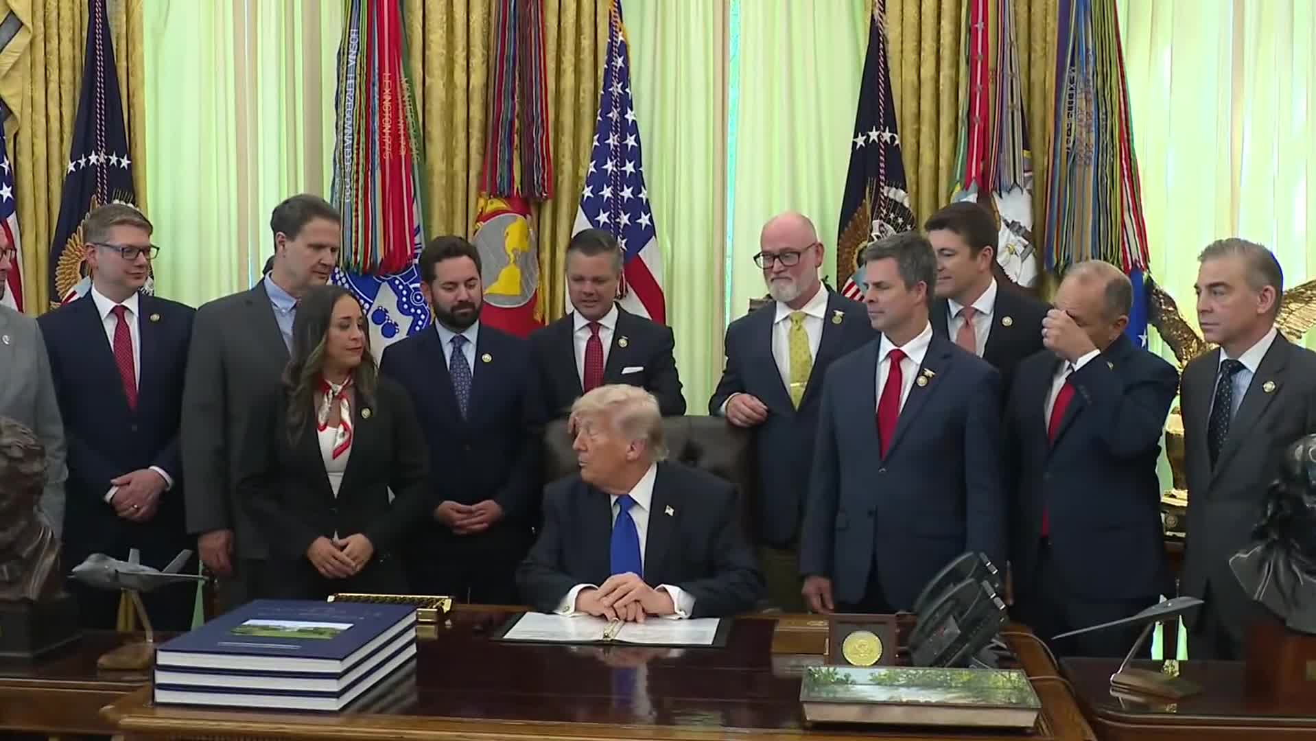 Remarks: Donald Trump Signs an Executive Order Expanding Retirement Accounts - April 30, 2026