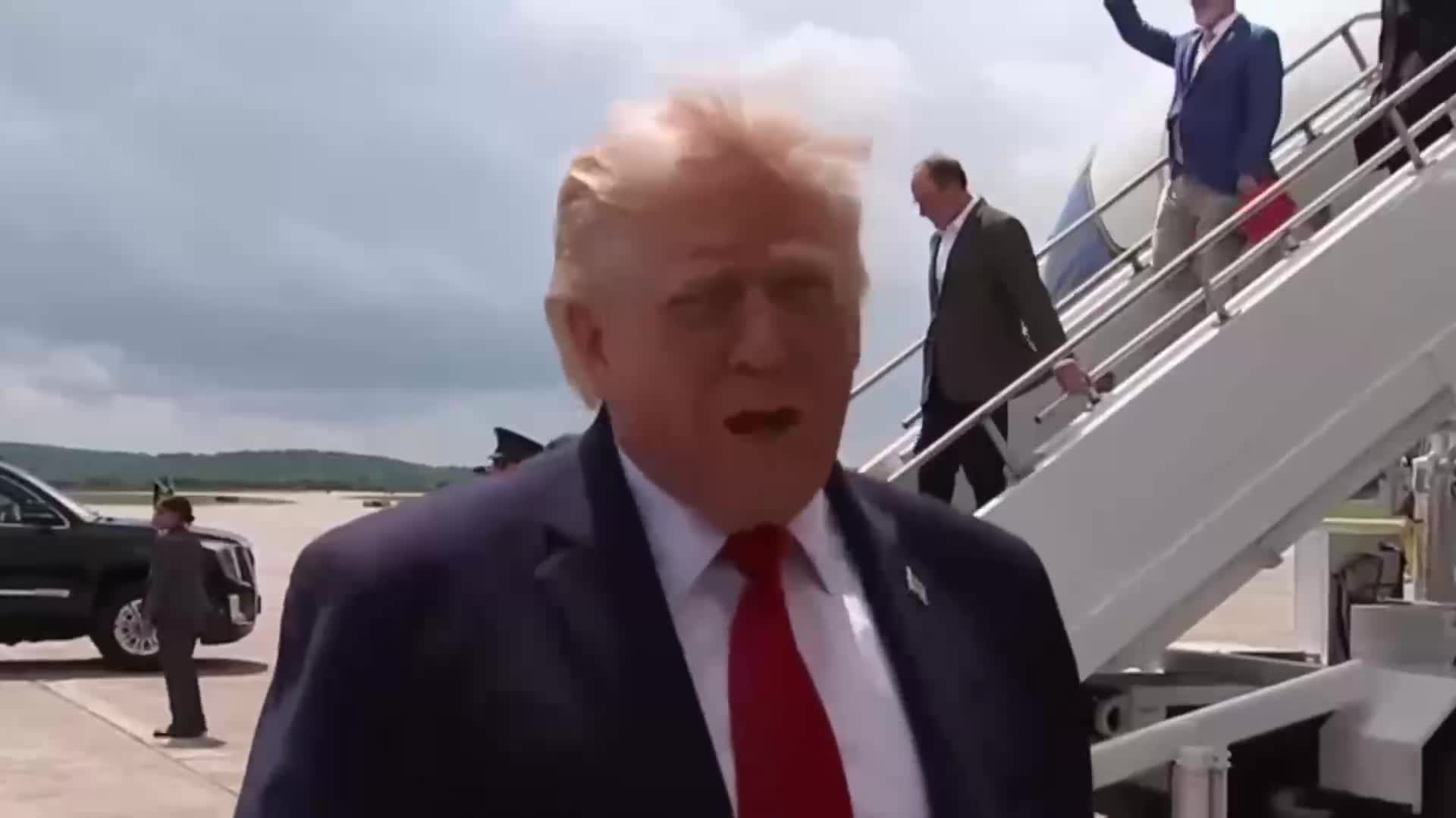 Remarks: Donald Trump Speaks to Reporters After Air Force One Arrival - June 5, 2026