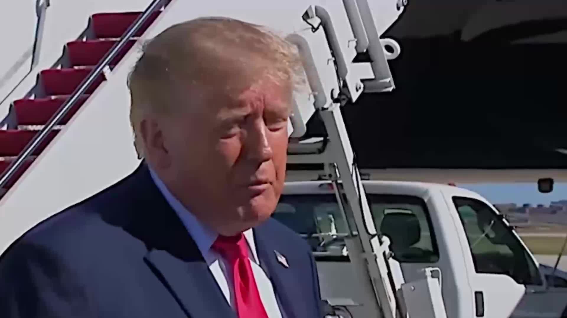 Press Gaggle: Donald Trump Speaks to Reporters Before Air Force One Departure - October 25, 2026