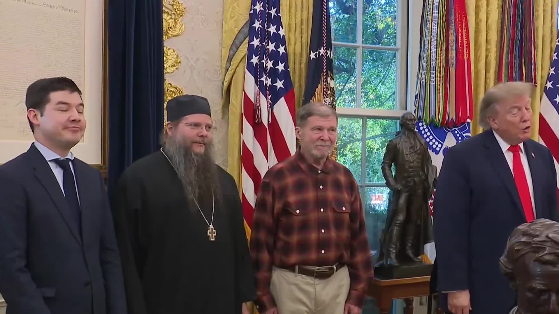 Remarks: Donald Trump Meets with Stephen Hubbard in the Oval Office - October 30, 2026