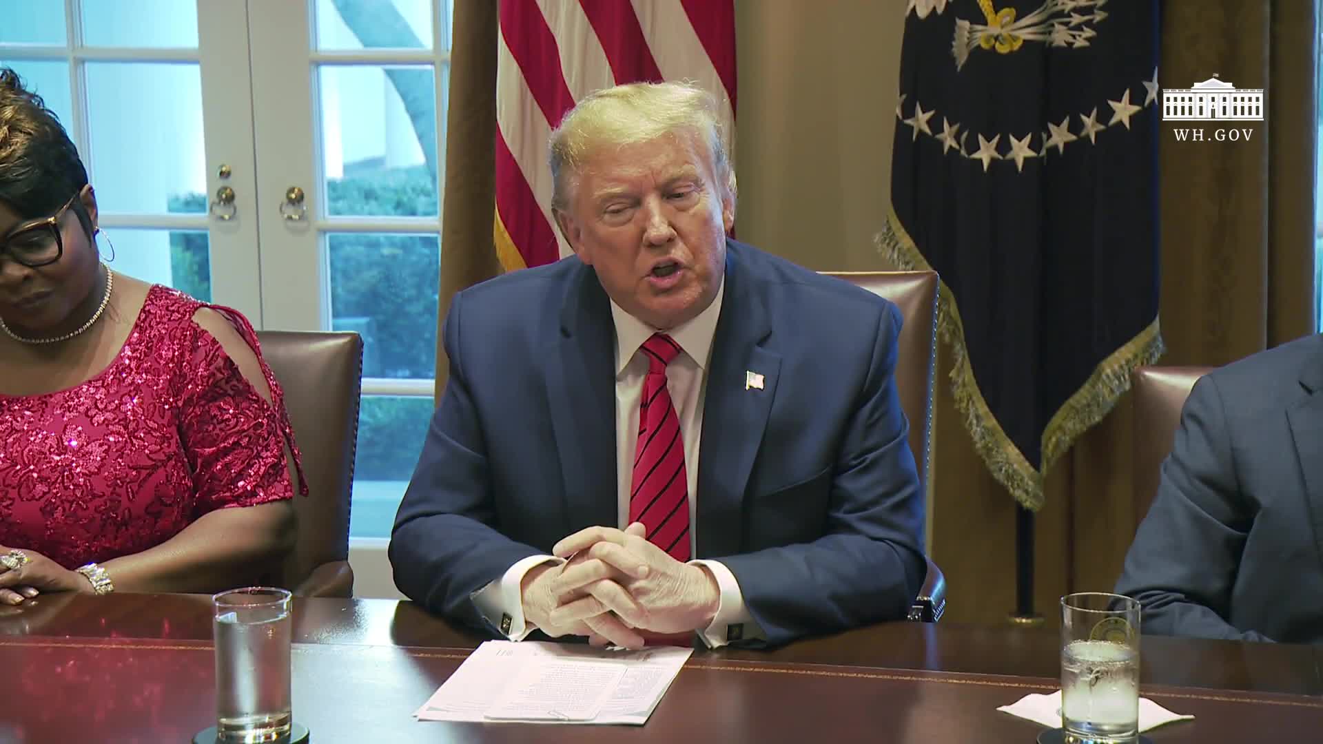 Trump Invites LSU Players Into Oval Office [VIDEO]